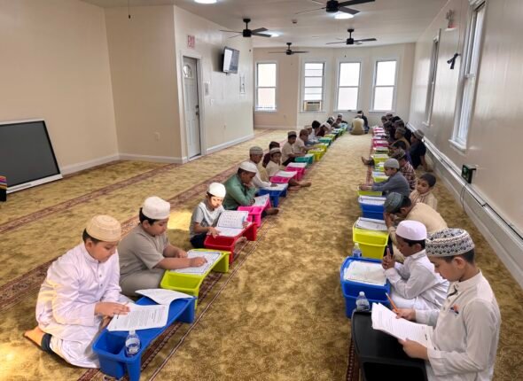 After-School Maktab students learning Quran at Darul Ahnaf New York in Bronx.